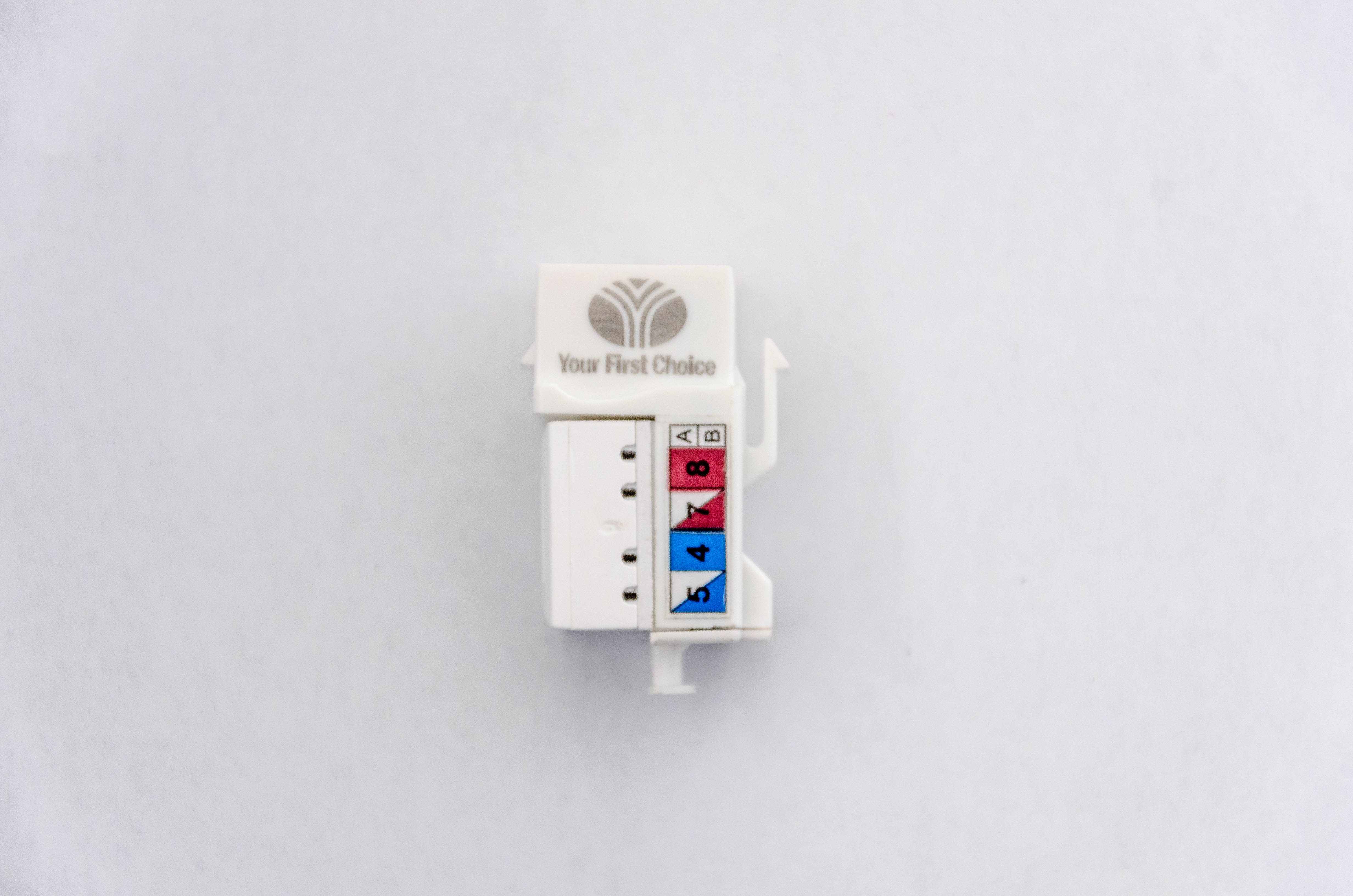 超五类非屏蔽模块(防尘)